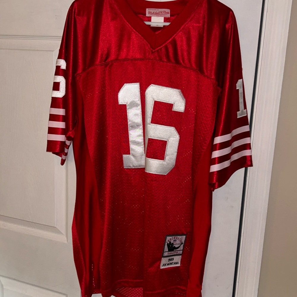 NFL S.F. 49ers Joe Montana Mitchell and Ness Jersey Size 54 XL Red